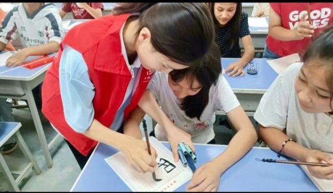​普语筑疆践初心 青春推普担使命——赴喀什开展“推普+”系列实践(图1)