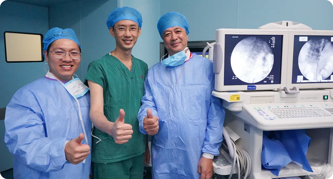 七国专家共同见证！NanoPath™温控支架5分钟内成功置入