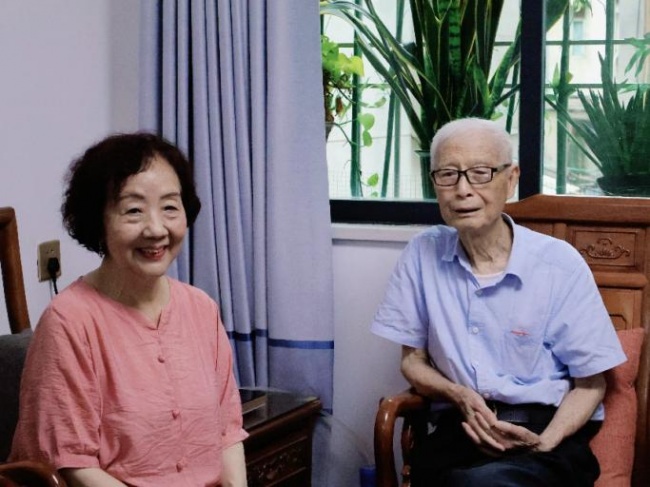 武汉传媒学院学子探访潮乡剧院:百年梨园起青春新“潮”(图4) 武汉传媒学院学子探访潮乡剧院:百年梨园起青春新“潮”(图4)