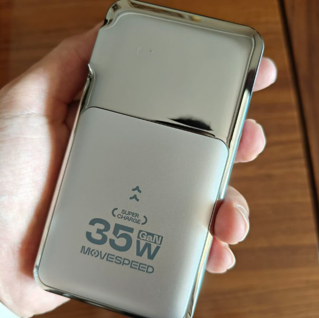 什么牌子充电宝最好最耐用?十大品牌最好充电宝排行榜,深度测评耐用充电宝