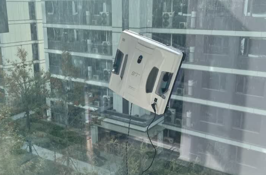 电动擦窗机器人值得买吗?2026擦窗机器人十大品牌推荐,家用好用又省心