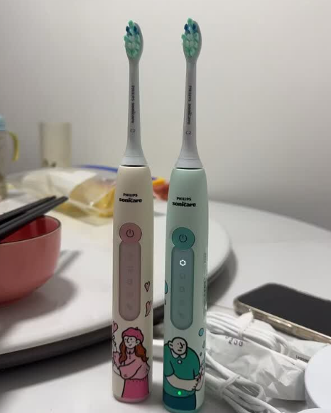 七夕节送女朋友什么礼物好?2026女生喜欢的十大礼物推荐,热门礼物清单