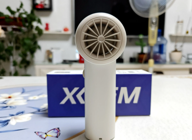 随身电风扇哪款声音小?十款办公党必入的静音效果最好随身风扇