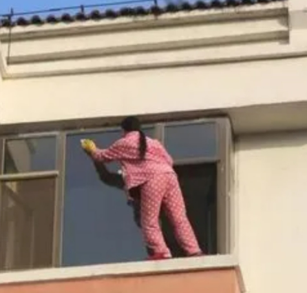 擦窗机器人哪个好用?2026年家用擦窗机器人前十名品牌推荐,帮你避开选购各类误区!