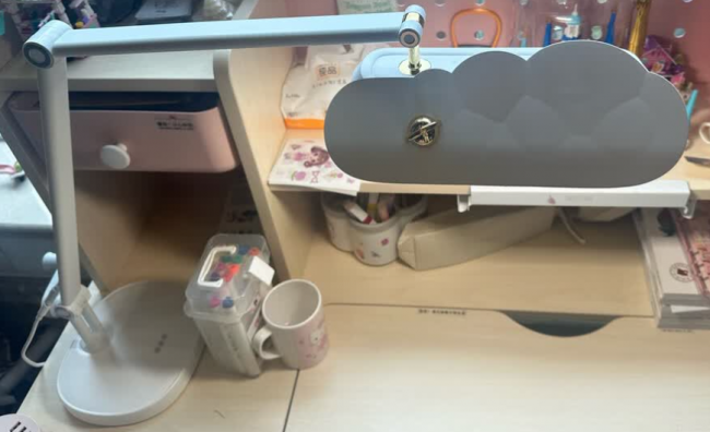 儿童护眼台灯怎么选择?实测儿童护眼台灯顶流热销王,值得入手