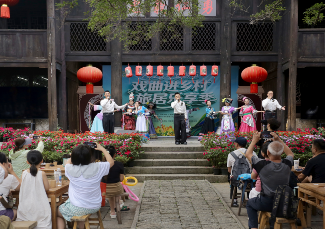粤黔文化携手 岭南艺术邂逅屯堡风情——2026年穗安平台企业助力乡村农文旅融合发展系列活动之一