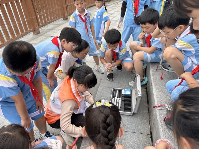 “河”我一起护秀水!南山学子童心守护千岛湖