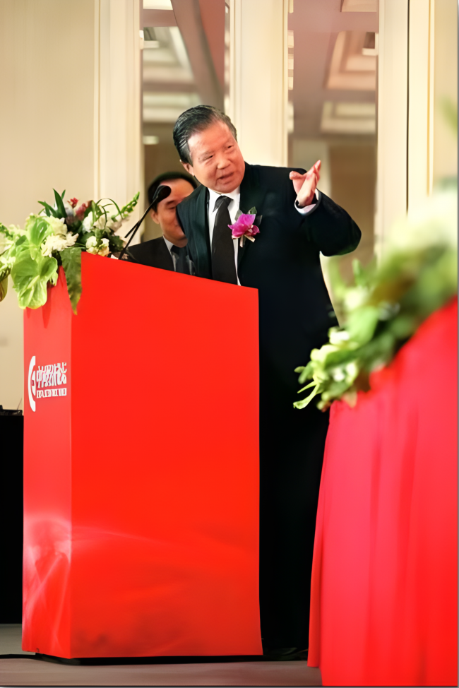 《任玉岭传奇》  150篇连载 （三十四）在他带动下政协视察团向纳西族学校捐款 