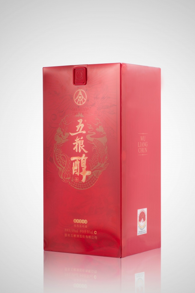 新手必看！公认好喝的白酒推荐，口感柔和不刺喉，入门无压力
