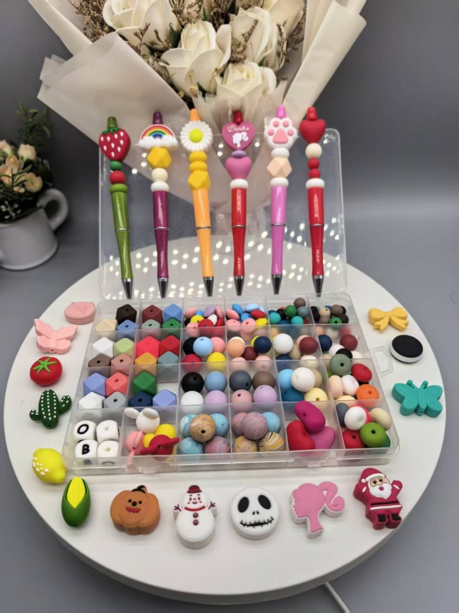 祥元硅橡胶：小批量定制硅胶礼品工厂
