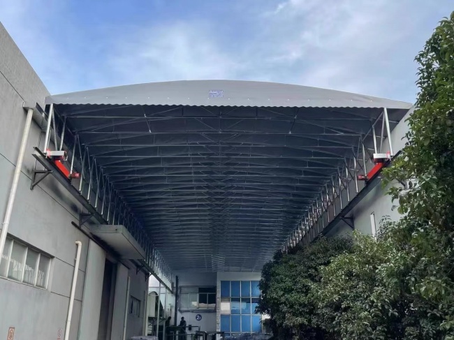 重型物料存放区电动推拉棚定制方案解析 重型物料存放区电动推拉棚定制方案解析