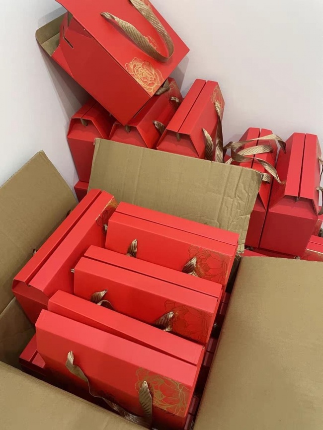 广州礼品盒定制：源头工厂全案包装方案
