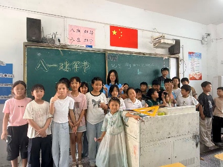 河海学子赴涡阳，手手相携助梦行第5张