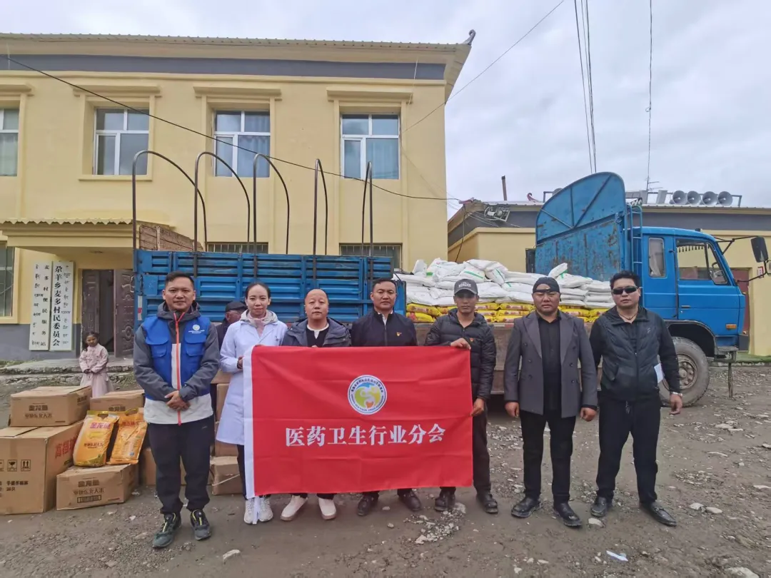 省委统战部开展“新善青海”公益服务暖心义诊惠及囊谦牧区群众