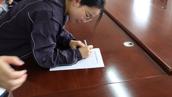 明德兴教·致敬师者｜这个教师节，我们把敬意送到乡村教师身边