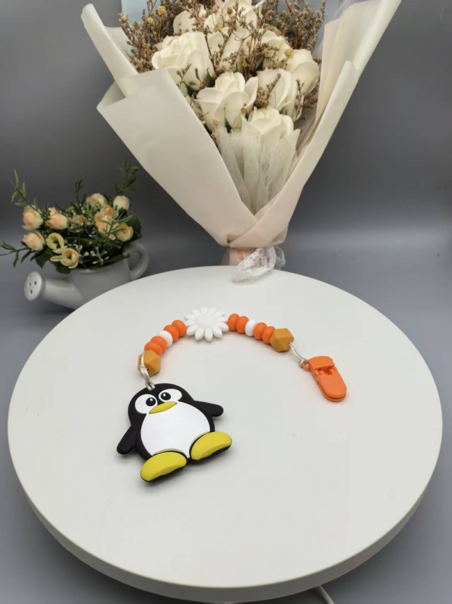 婴幼儿磨牙棒硅胶厂家实力解析