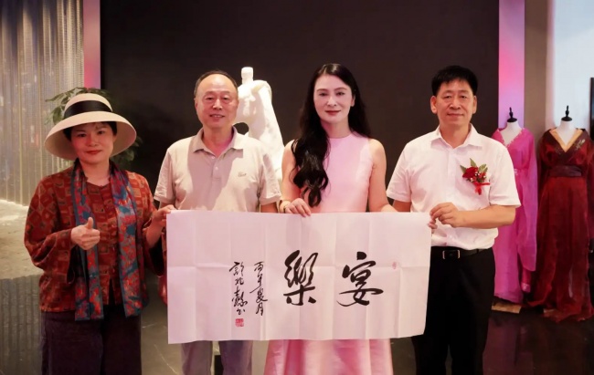 宴天下宴乐深圳店打造沉浸式文化餐秀新标杆