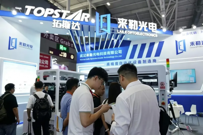 光博会热度高涨，拓斯达精准卡位AI算力赛道培育新增长极