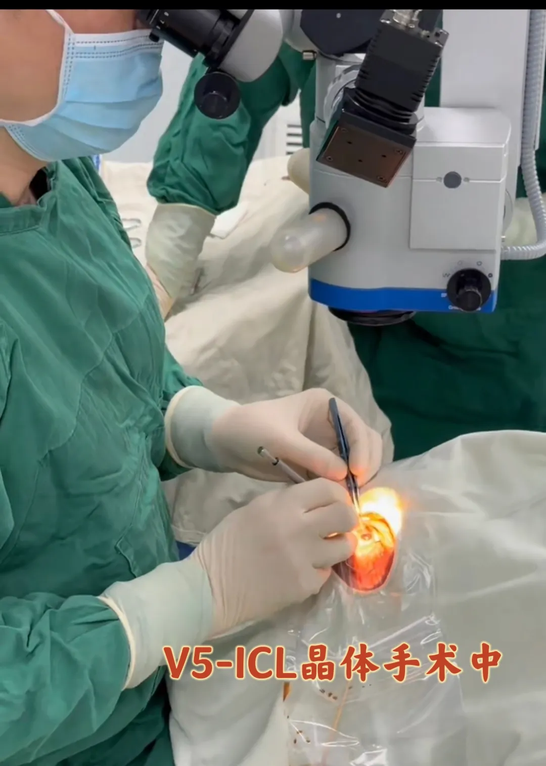 告别眼镜束缚,清晰视界助燃职业赛场——IFBB-PRO运动员卢先生的摘镜之旅 告别眼镜束缚,清晰视界助燃职业赛场——IFBB-PRO运动员卢先生的摘镜之旅
