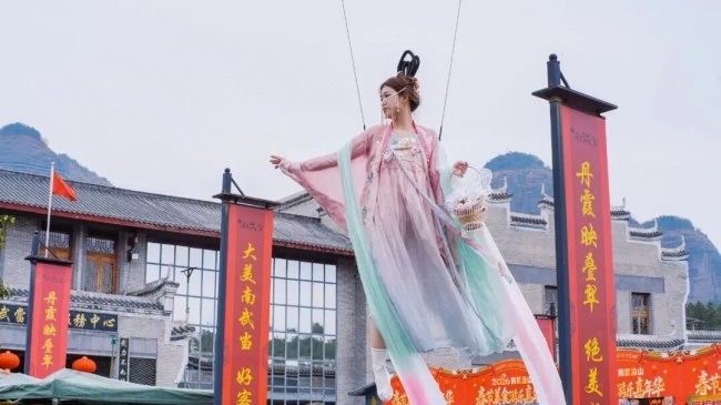 龙南双节“丹霞仙侠”山水游：南武当、安基山、阳明心谷三地活动上新