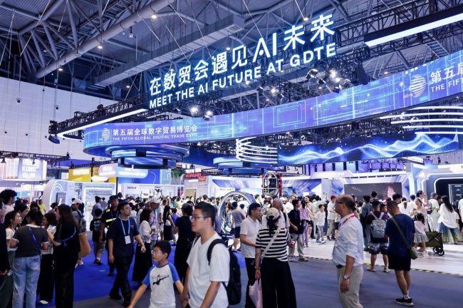 会展业的“杭州形态”:一场展会如何被 AI 重塑? 会展业的“杭州形态”:一场展会如何被 AI 重塑?