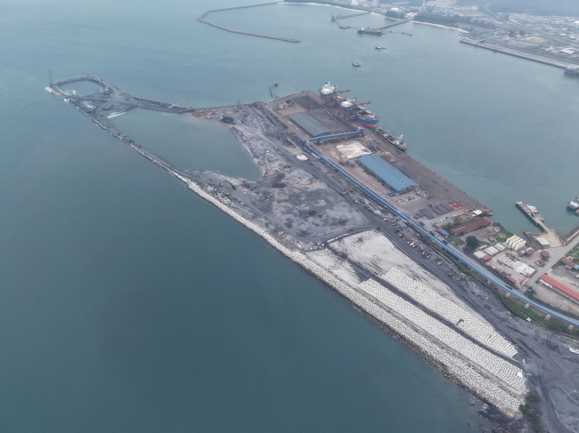 潮起马来，筑港兴业！马来西亚甘马挽码头吹填项目护岸围堰全幅合拢