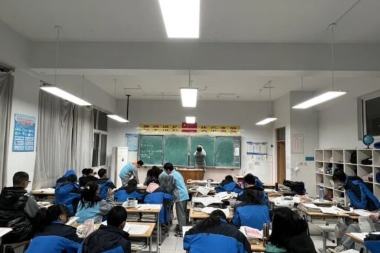 孙明高院士荣获“苏格拉底奖”
