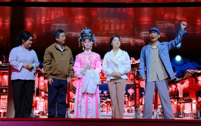 戏旅营城·蝶变新生 | 亚新文化最新力作荆州监利《天府奇庙夜》国庆火爆开街！
