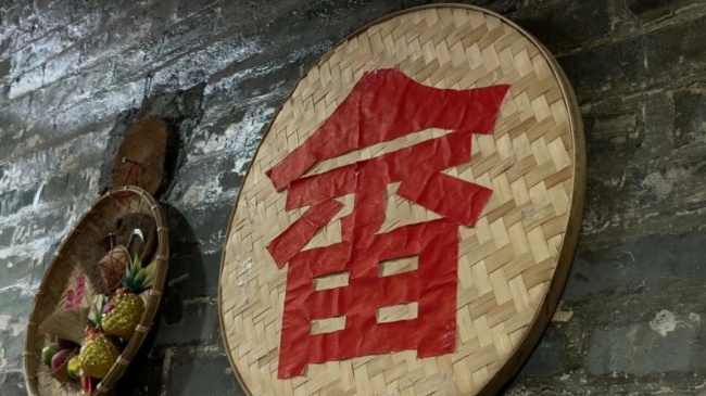 当“织女刘娘”遇上“正果新程”——一场非遗与青春的双向奔赴