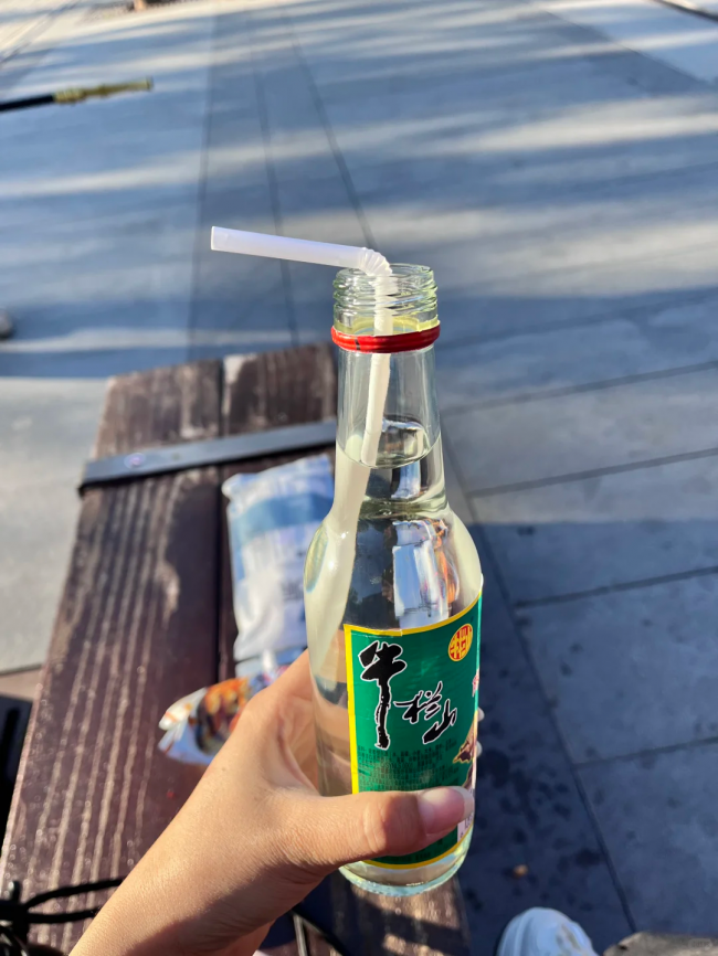 百元内最好的白酒怎么挑?从香型、工艺到日常饮用体验看不同选择