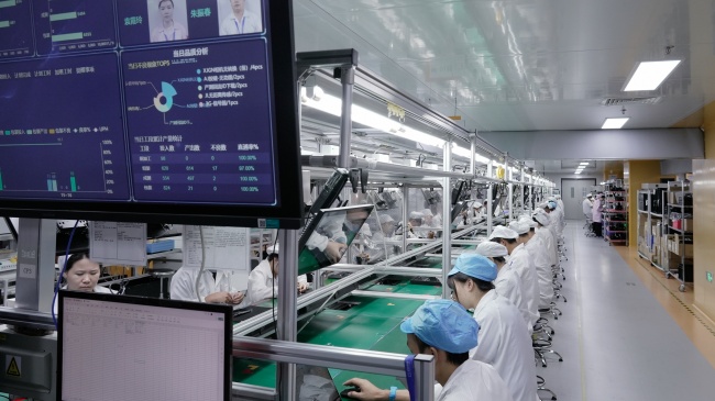 机场调度高精度定位不稳定需宽压模块CAN口要求高车载终端选啥