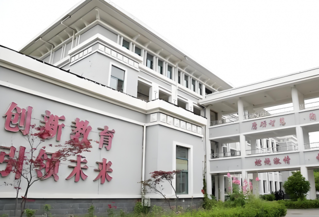 AI重塑就业版图,宿迁八维教育以“全工单强训”回应结构性错配