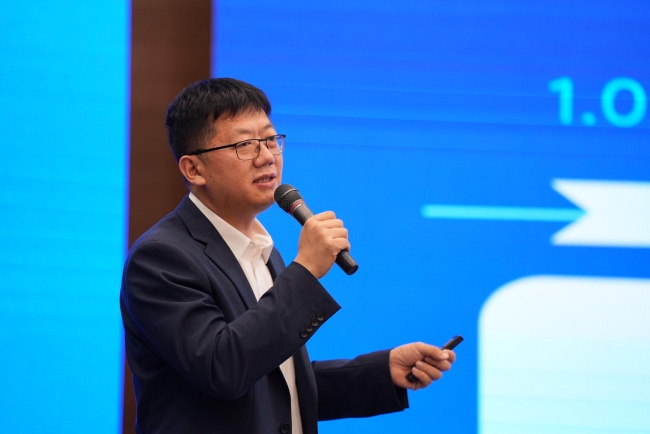 金山办公王少康：智能体规模化落地，安全是底线