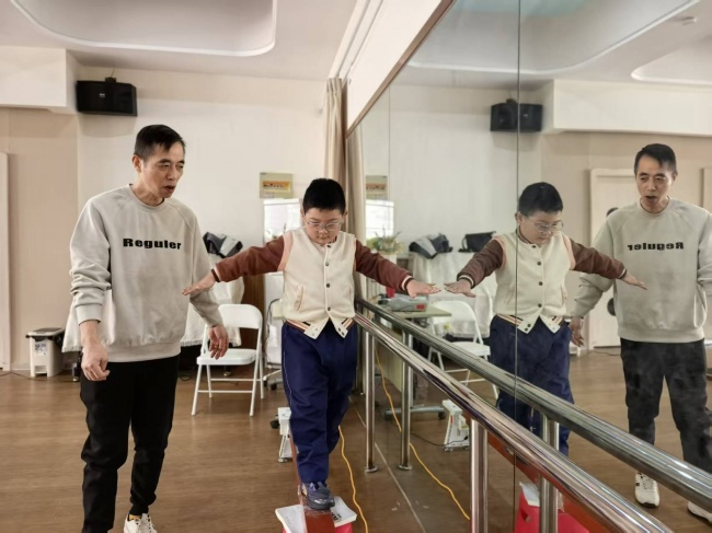 体质监测进校园 科学护航促成长  ——扬州市育才文昌园顺利开展国民体质监测工作