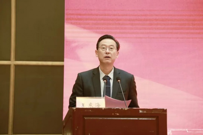 融通中外 智汇神外｜第五届齐鲁燕赵神经外科学术交流暨第二届中欧脑科学学术会议在德州举办