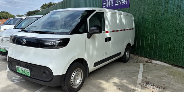 南京新能源面包车选租四步核对法