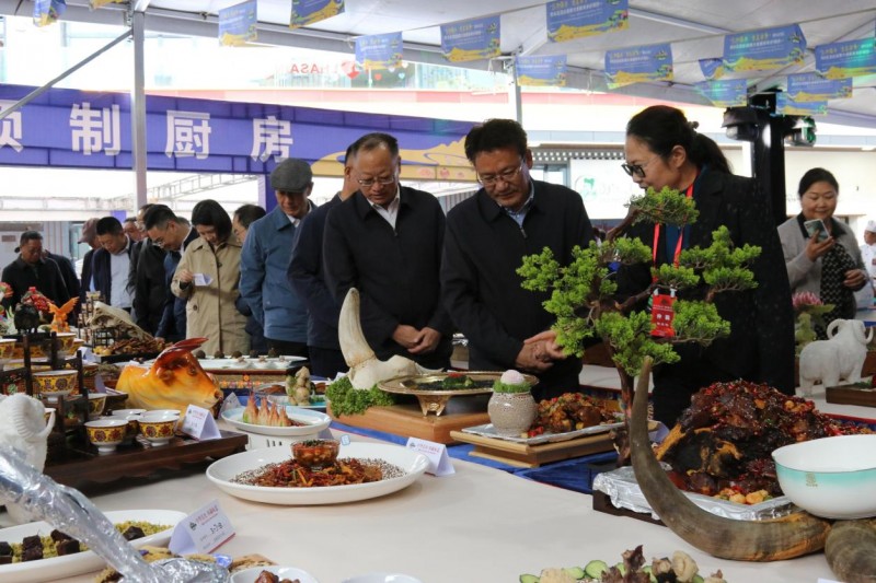 热烈祝贺2024年“中华美食 ·西藏味道”——创新与未来美食大赛总决赛圆满落幕