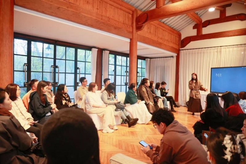 身心疗愈行业引领者汇集，2024WHIF疗愈经济峰会圆满落幕！