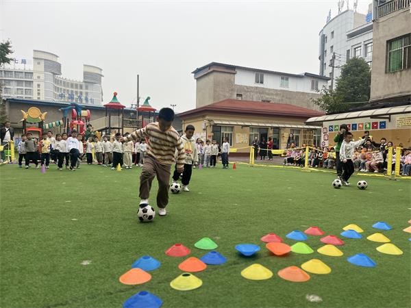 夺宝小英雄.jpg