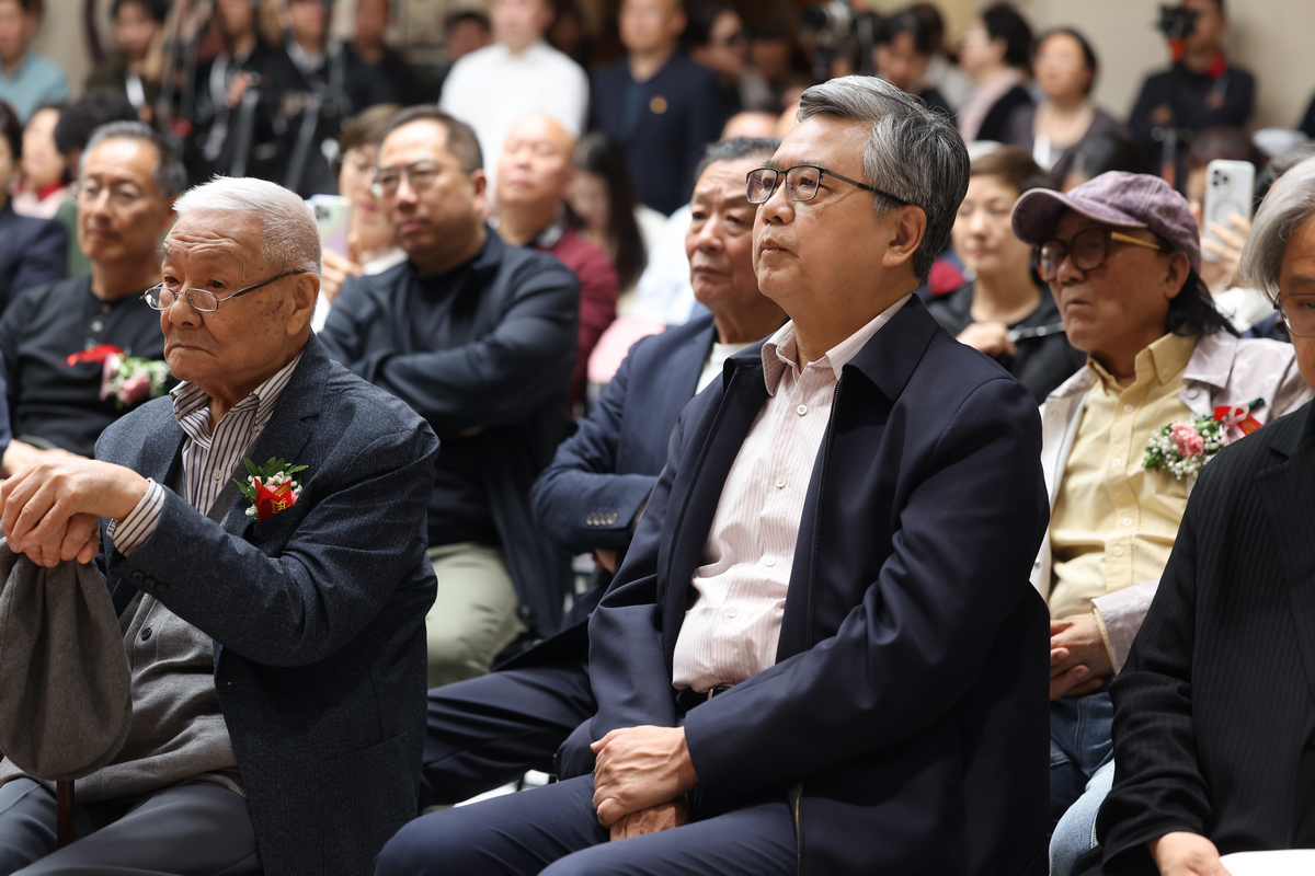 “百年黄胄：笔不离手——纪念黄胄先生诞辰一百周年大型回顾展”在炎黄艺术馆盛大开幕