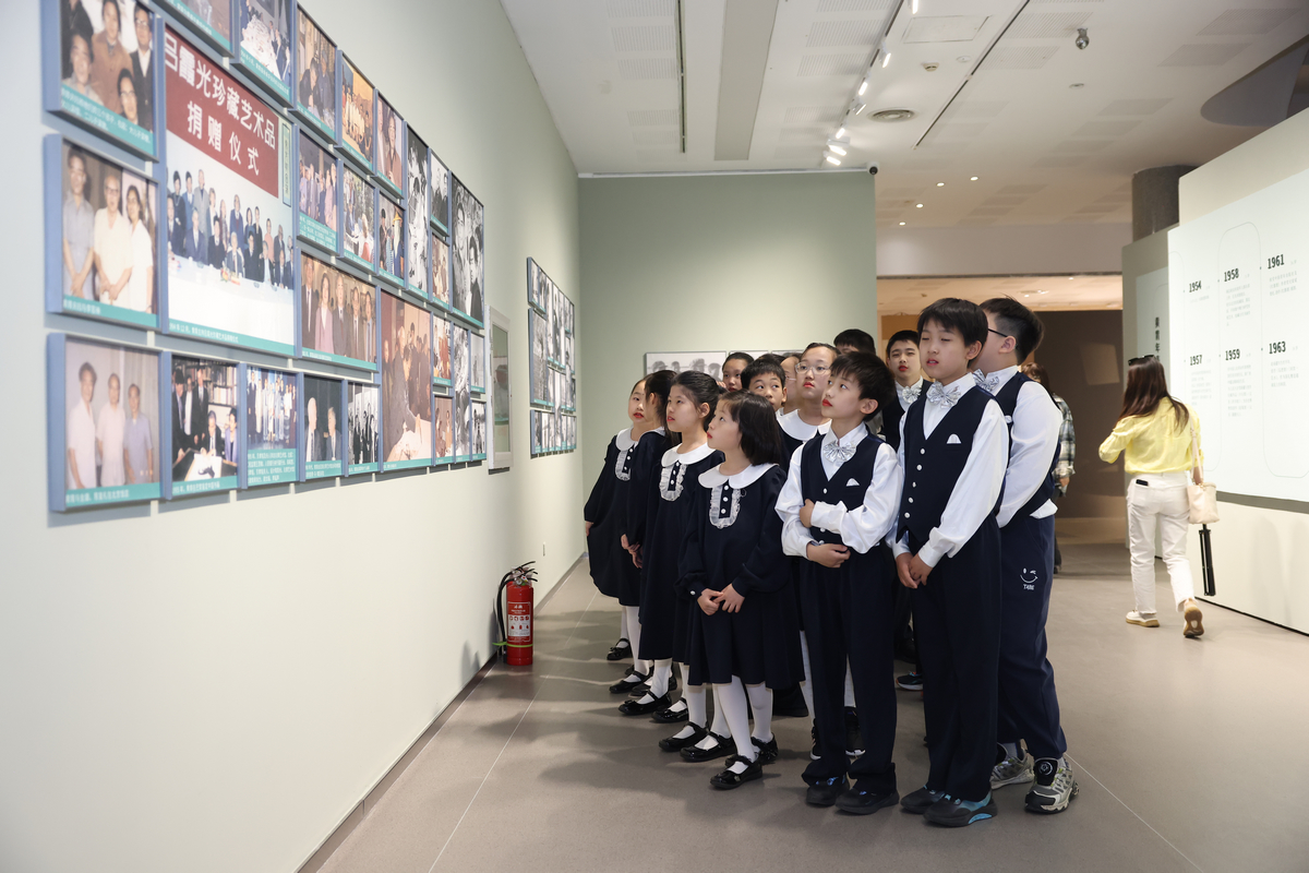 “百年黄胄：笔不离手——纪念黄胄先生诞辰一百周年大型回顾展”在炎黄艺术馆盛大开幕