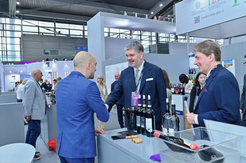 第三届Wine to Asia 国际葡萄酒与烈酒展览会9号在深圳开幕