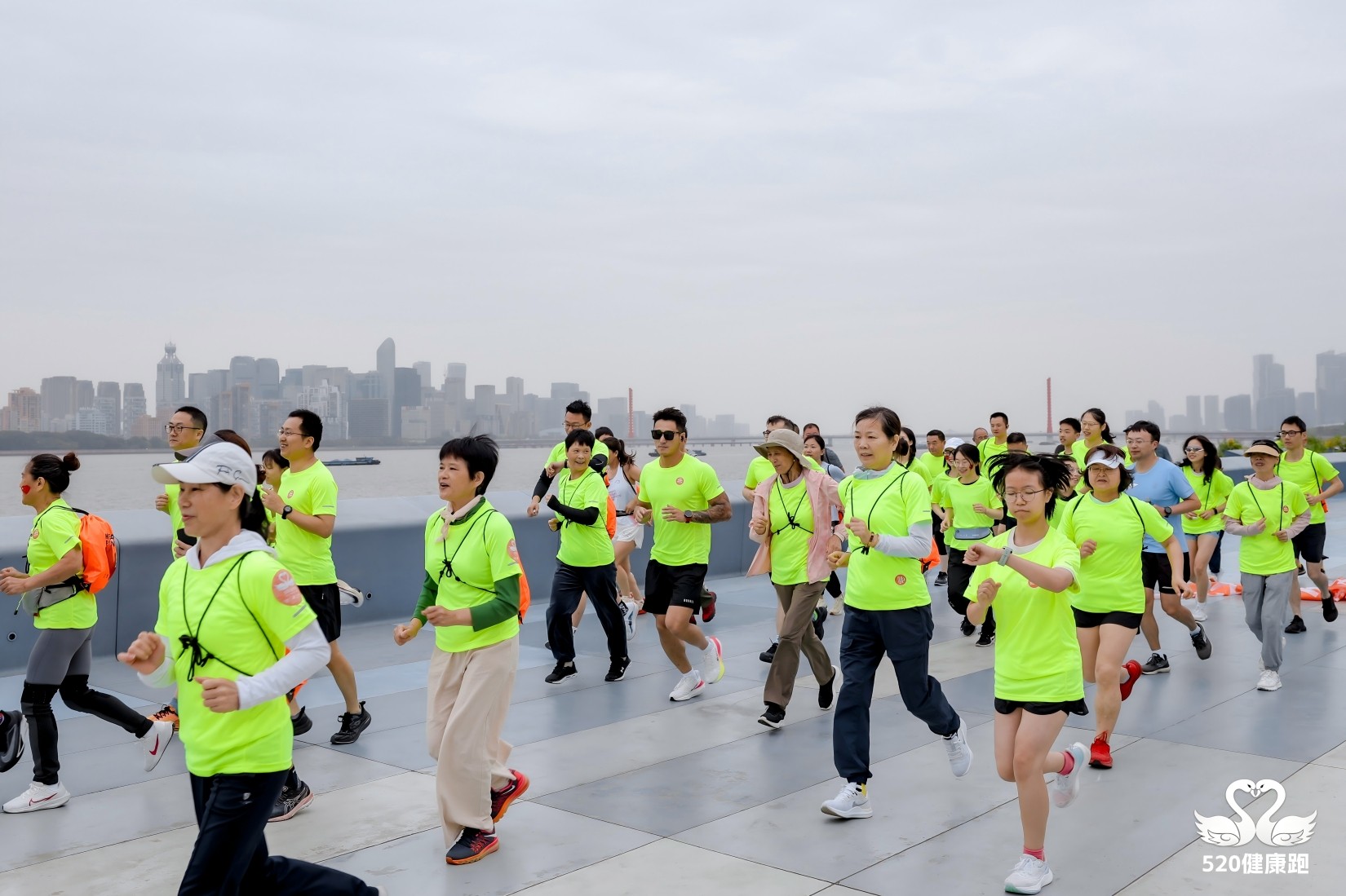 微信图片_20250520091600(1)(1).jpg