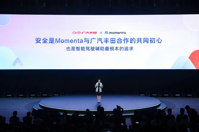 新能源十年征战，赛点来到“自华魔”智驾竞争