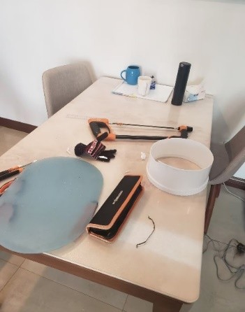 首款倒置式取水器量产 饮水机百年难题终破解—换水如翻书般优雅