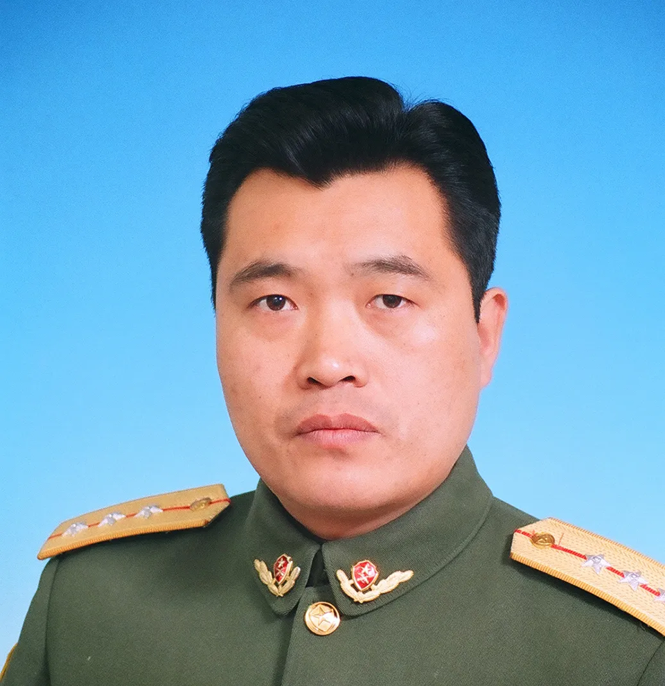 江苏省模范退役军人 曹洛阳