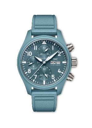 IWC万国表飞行员系列TOP GUN 新增两款浅蓝色计时腕表