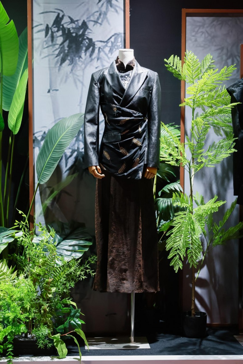 穿越千年对话时尚！2025首届中国国风时尚周在河南中牟艺秀小镇开幕