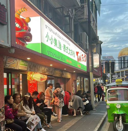 一年开店近100家，小小集渔品牌上海首店再突重围
