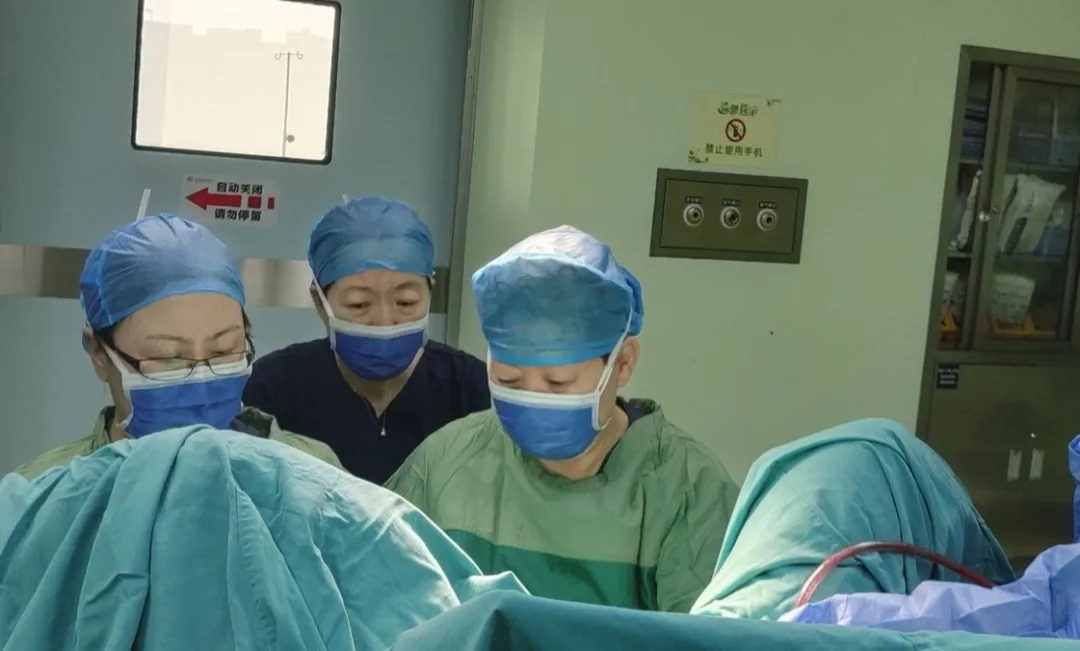 河北生殖妇产医院妇科医生“巧手”拆瘤，为她保住了子宫！